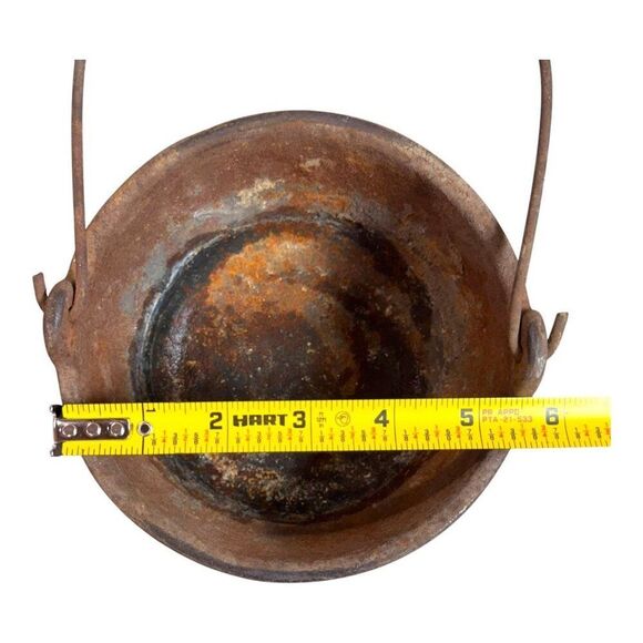 Antique Cast Iron Hanging Pot 6" w/ Handle Smelting Blacksmith Rusted Steam Punk - Picture 5 of 8
